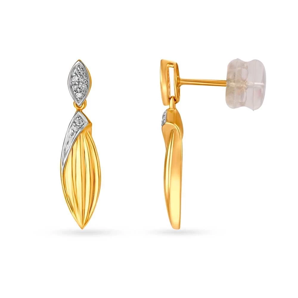 14kt Yellow Gold Earrings For A Blossoming Phase